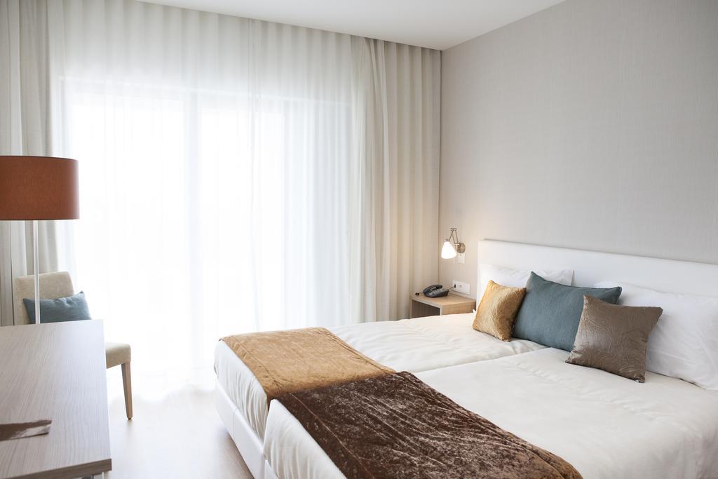 Lam Hotel Villa Aljustrel Room photo